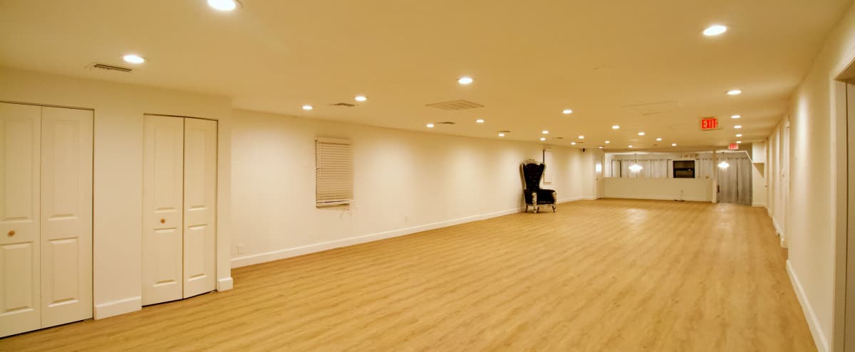 Rustic Intimate Facility located 5 minutes from Lake Eola ...