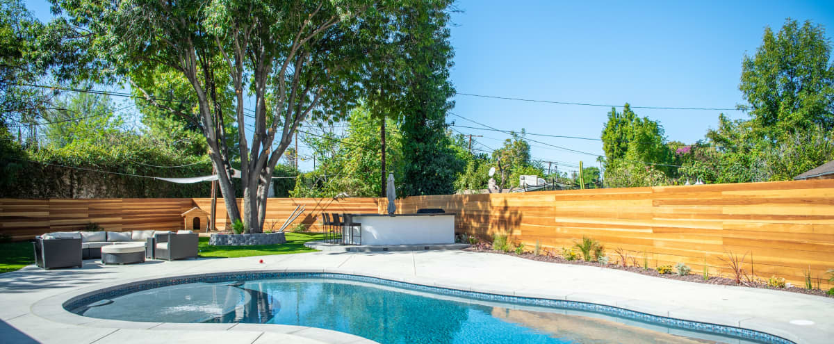 Beautiful Large Backyard Space Woodland Hills Ca Production