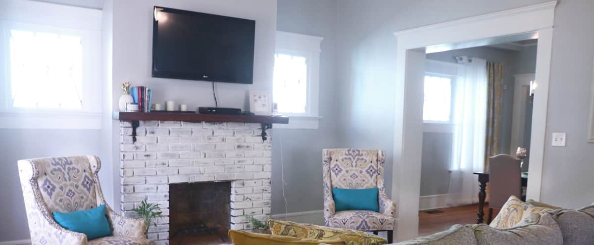 Charming Historic Off-Site Bungalow With Tons of Character and Warmth: Ideal For Meetings, Brainstorming and Trainings in Atlanta Hero Image in West End, Atlanta, GA