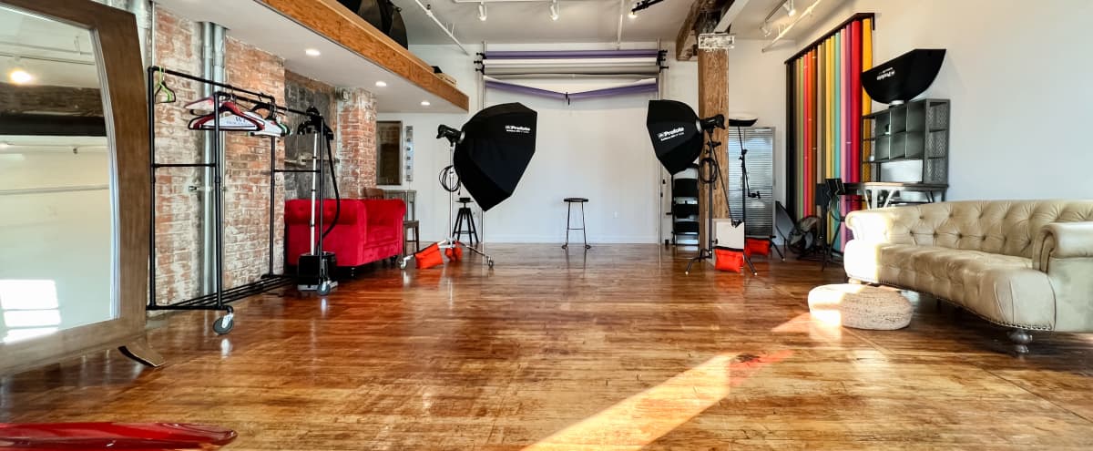 Full Service Greenpoin Photo Studio with Profoto Lighting in Brooklyn Hero Image in Greenpoint, Brooklyn, NY