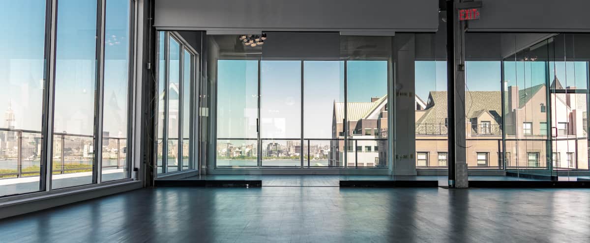 Hoboken Loft With Panoramic Views Of Manhattan Skyline Hoboken Nj Production Peerspace