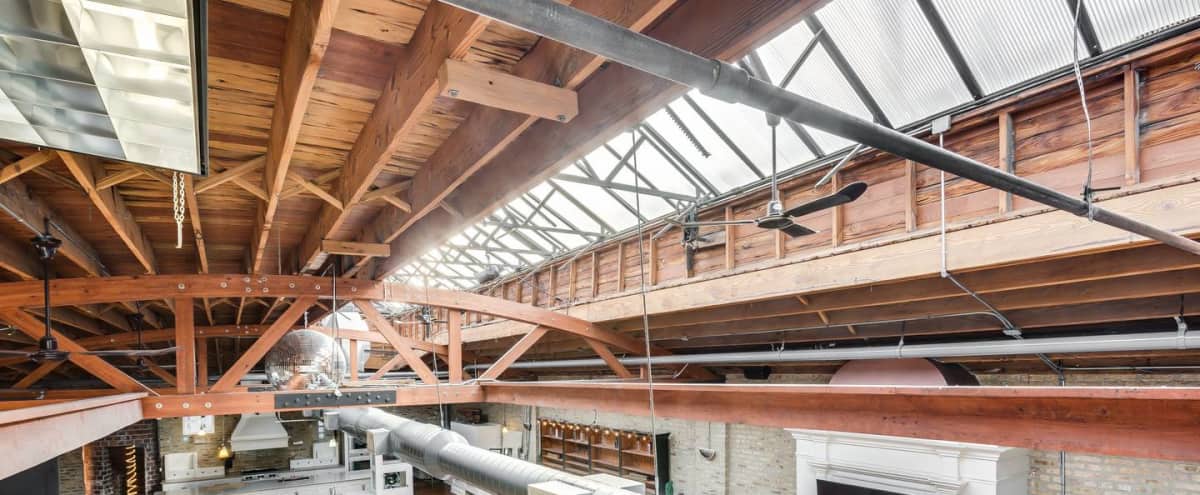 Loft606 Gigantic Sunlit Loft Chicago Il Production Peerspace