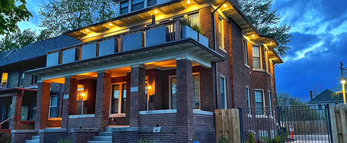 Contemporary Craftsman Flat Minutes from Downtown in Detroit Hero Image in Piety Hill, Detroit, MI