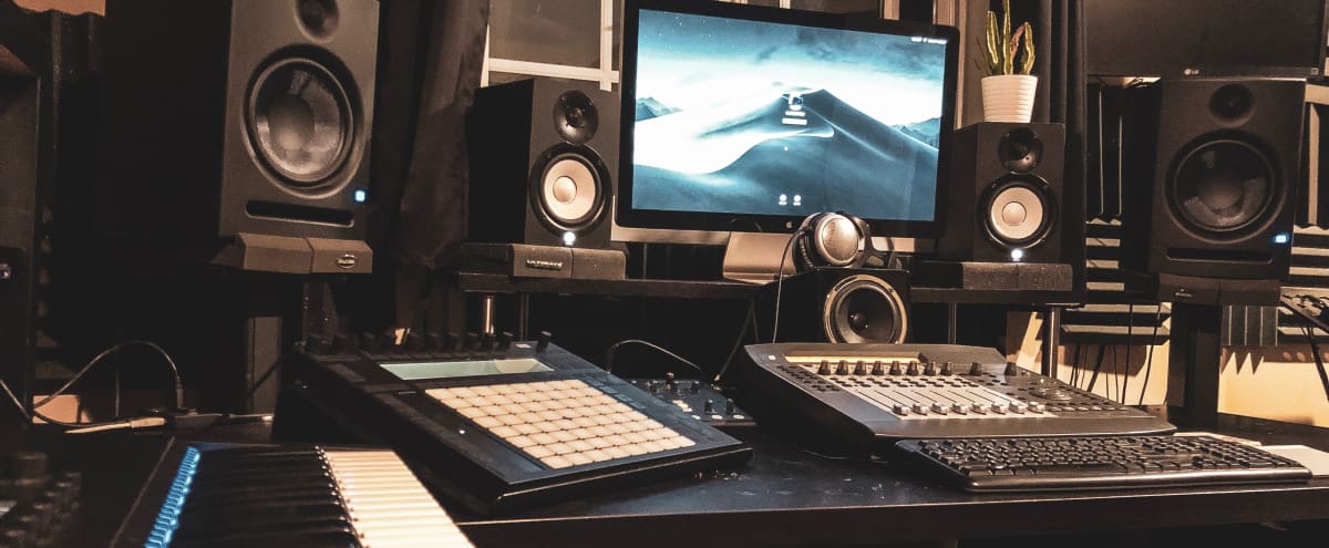 Spacious Home Recording Studio Los Angeles Ca Production