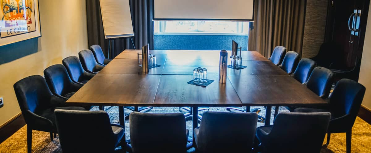 Luxury Private Meeting Room in London Hero Image in Covent Garden, London, 