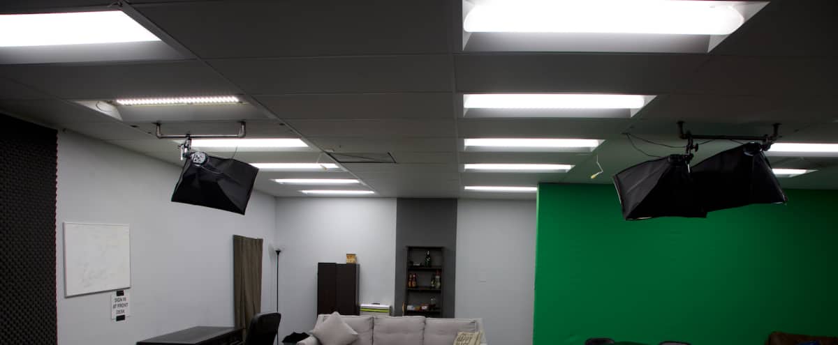 1200 Sq Ft Studio Space W 40 Seat Stadium Seating Los Angeles