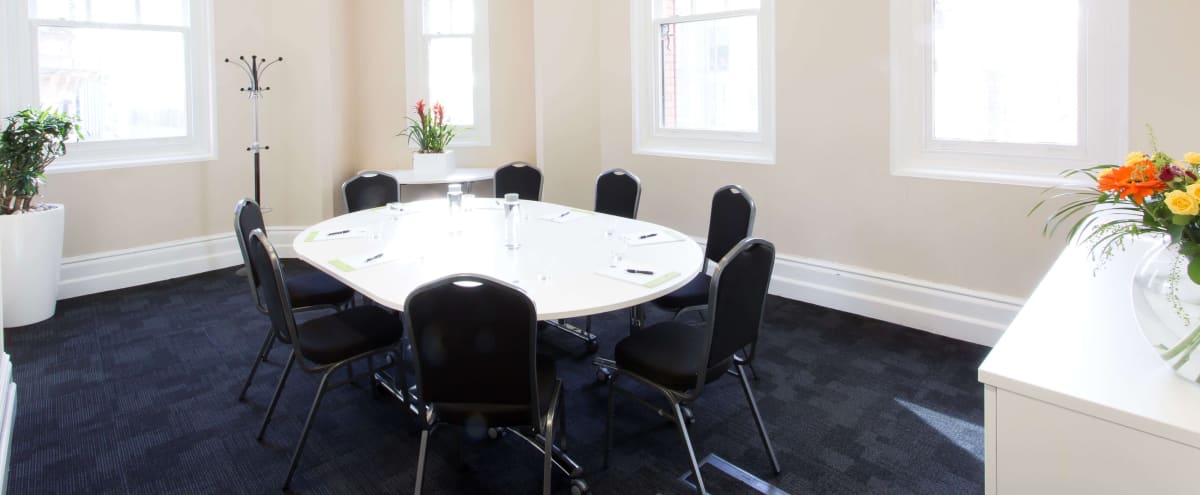 Beautiful natural light meeting room in Manchester in Manchester Hero Image in Deansgate, Manchester, 
