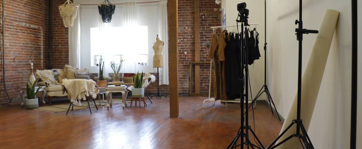 Unique Dtla Loft With A Nyc Vibe Exposed Brick Wood Floors And