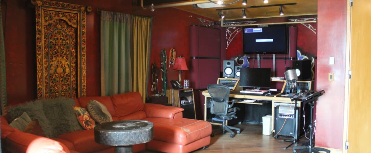 Colorful Indian Art Styled Music Studio in Chicago Hero Image in Near South Side, Chicago, IL