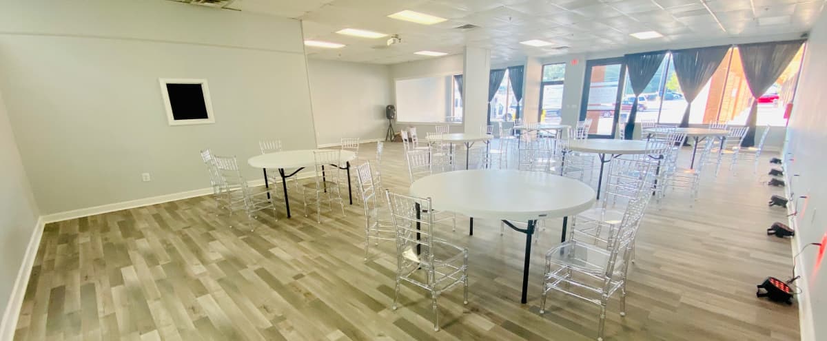 Spacious Venue Great for Meetings and Events in Douglasville Hero Image in undefined, Douglasville, GA