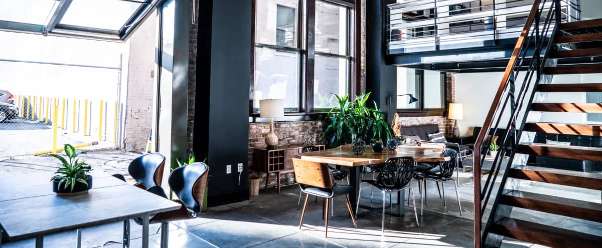 Chic Nyc Style Loft In Dtla W Private Alley Access Roll Up Door