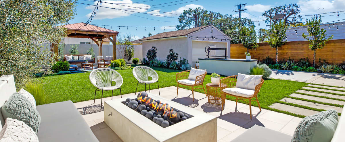 Contemporary Modern Backyard And House Long Beach Ca Production Peerspace