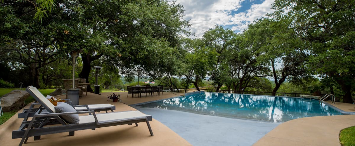 Luxurious Hill Country Home w/ Infinity Pool, and Barn for events! in Spicewood Hero Image in undefined, Spicewood, TX