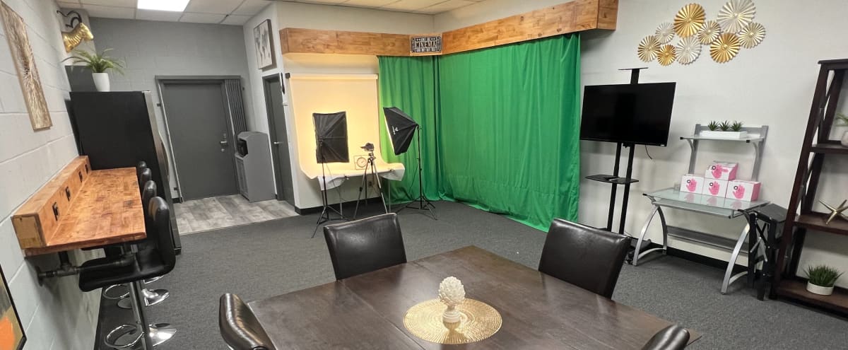 Production Workspace for Creative Media in Simi Valley Hero Image in Simi Valley, Simi Valley, CA