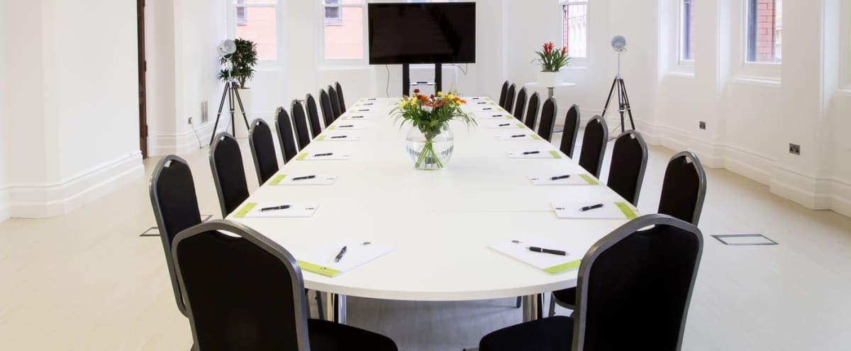 Amazing daylight meeting room -  White Room in Manchester Hero Image in Deansgate, Manchester, 