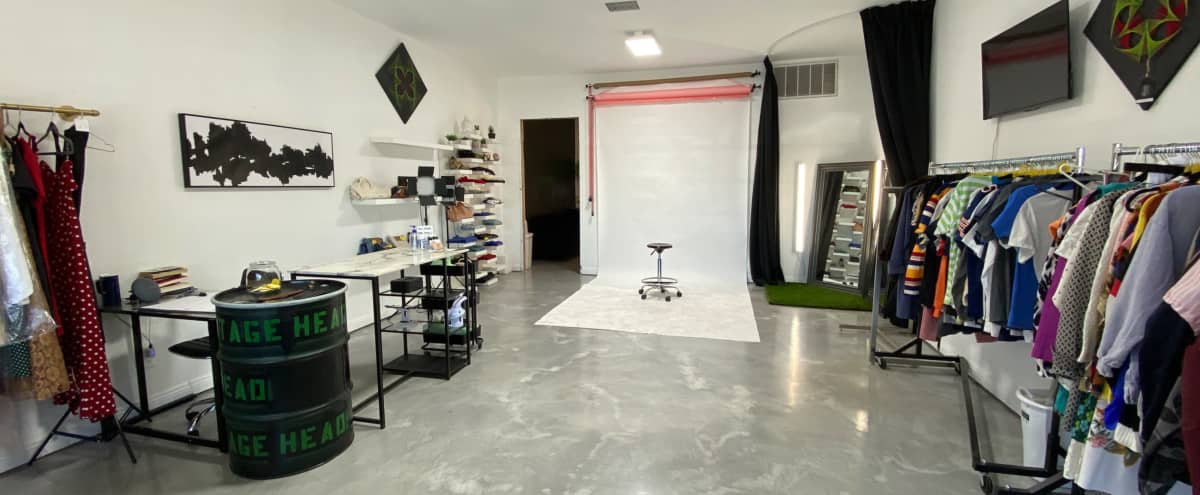 Downtown Studio with Natural lighting and Well Lit Lighting in Glendale Hero Image in undefined, Glendale, AZ