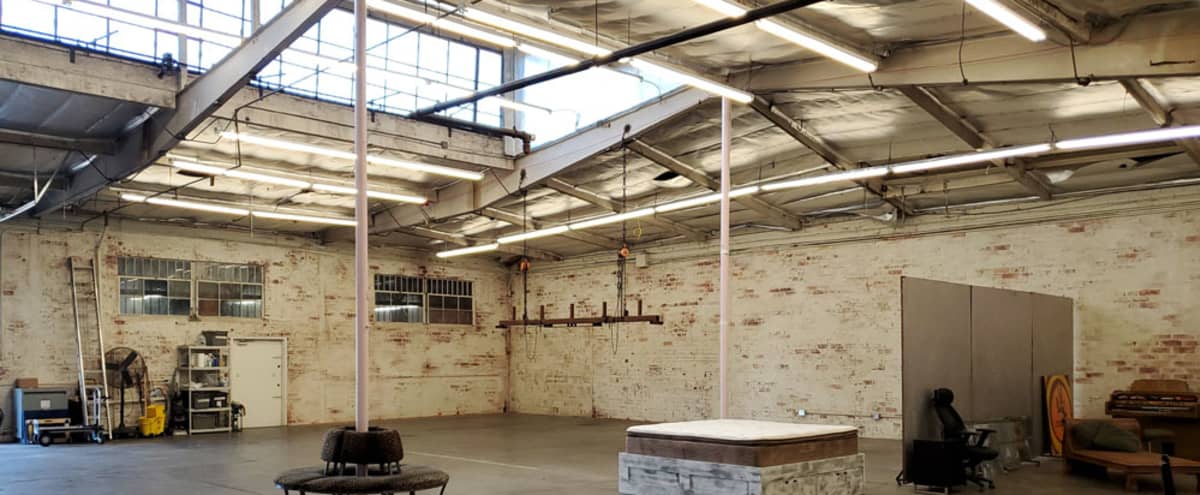 Industrial Warehouse Loft Space With Parking And Amazing Light Los Angeles Ca Production Peerspace