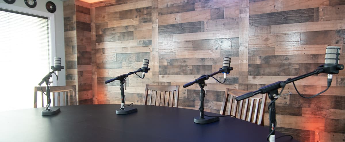 Live Studio Set -Podcast Live Streaming - Talk Show Webinar in Arlington Hero Image in Southeast Arlington, Arlington, TX