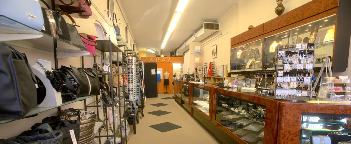 Suburban Homey Alterations/Jewelry/Clothing Store Boutique with Warm Vibe in Lynbrook Hero Image in undefined, Lynbrook, NY