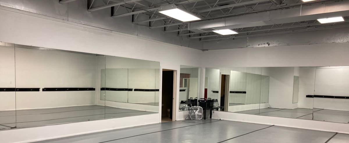 Mesa Dance Studio w/ Large Mirrors For Group Classes in Mesa Hero Image in Mesa, Mesa, AZ
