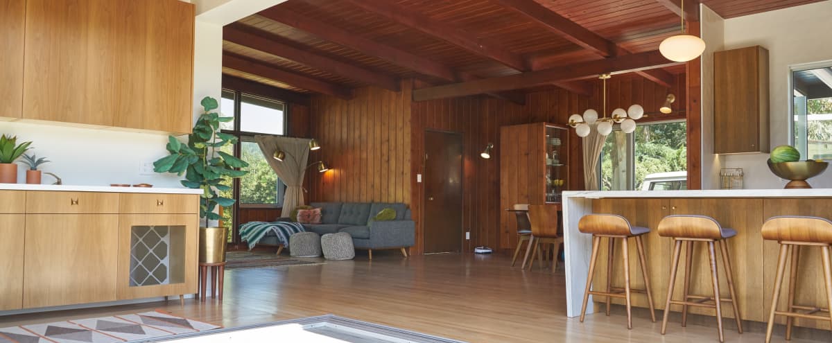 Post And Beam Mid Century With Panoramic Views Floor To Ceiling Windows Great Light And High Ceilings