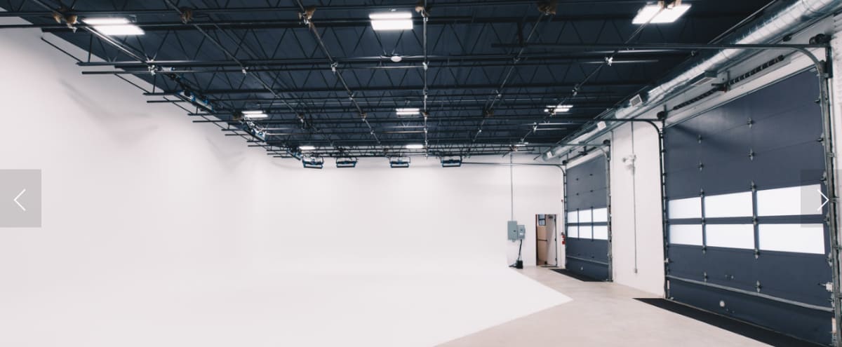 4 800 Sq Ft Production Studio Philadelphia With A Lounge Green Room Loft Parking