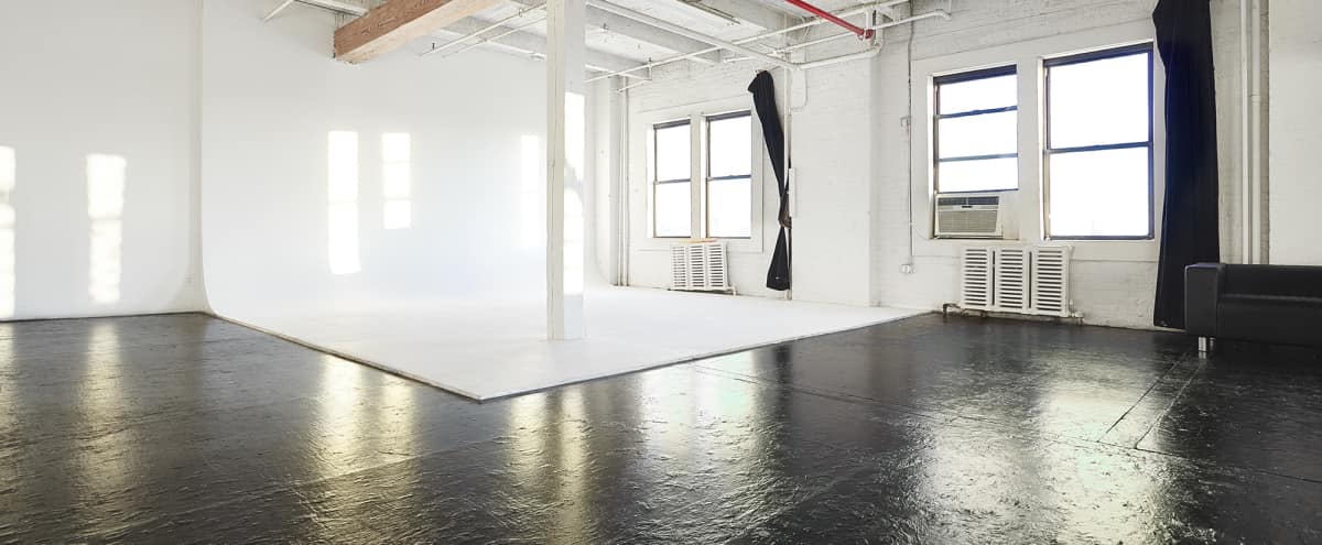 Daylight Studio With Cyc Wall Long Island City Ny