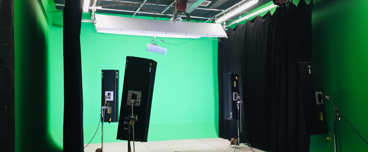 Pre Lit Sound Proof Green Screen Studio Burbank Ca Production Peerspace