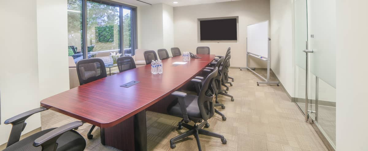 14 Person Corporate Meeting Presentation Room