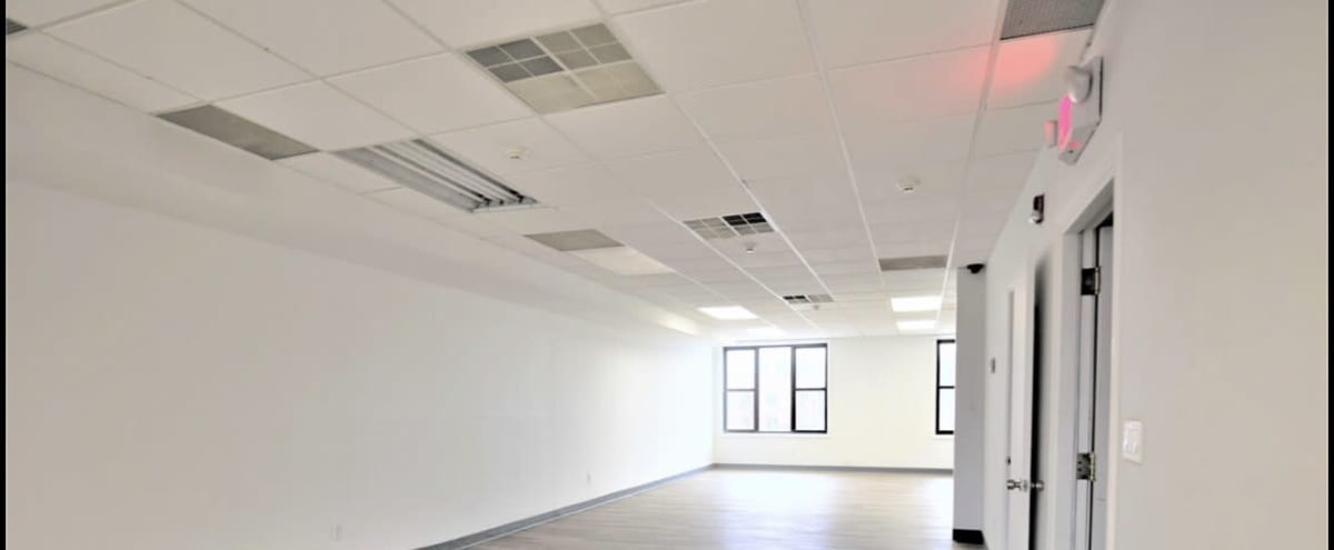 Beautiful and Conveniently Located Fort Lee Multi-Use Venue with HUGE parking lot in Fort Lee Hero Image in Fort Lee, Fort Lee, NJ