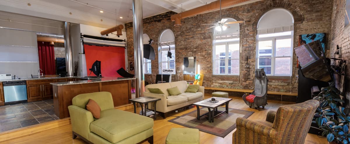 Amazing One Of A Kind Downtown Loft in Atlanta Hero Image in Downtown Atlanta, Atlanta, GA