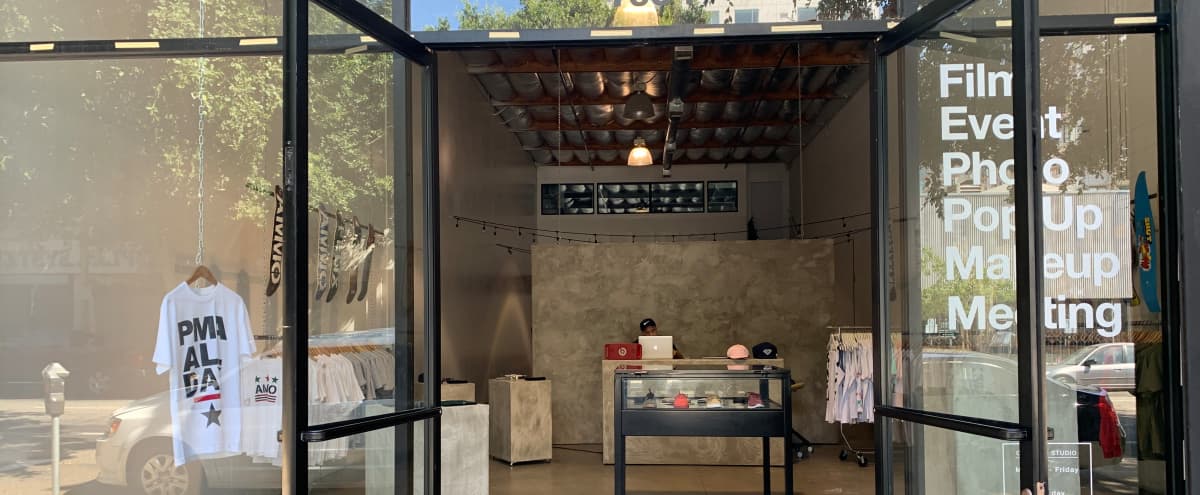 Dtla Industrial Storefront Warehouse With High Ceilings For