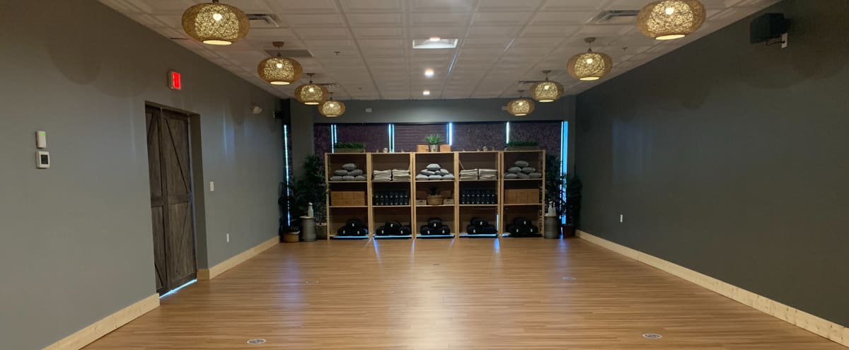 Gorgeous Zen Yoga Studio With Electric Fireplace in Cincinnati Hero Image in undefined, Cincinnati, OH