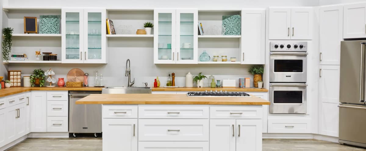 Spacious Large Kitchen Set Los Angeles Ca Production Peerspace