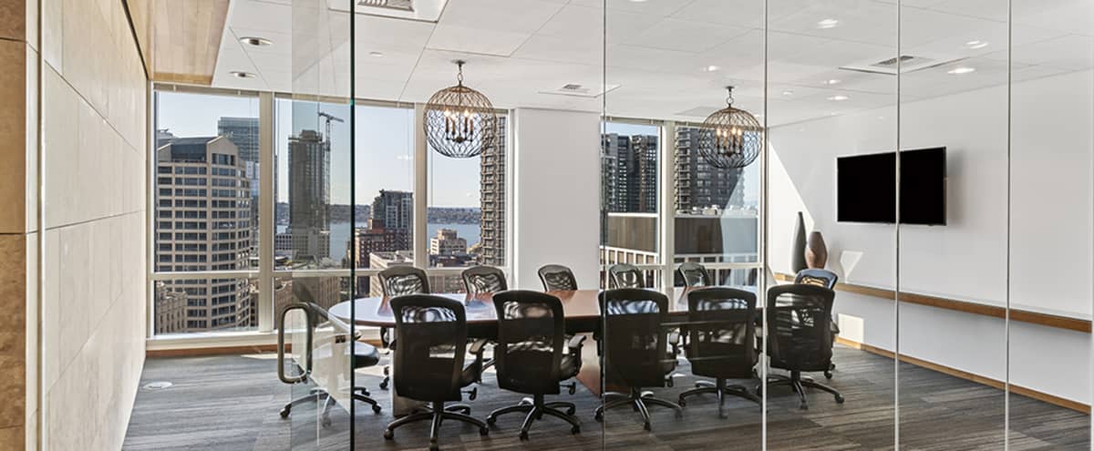 Stunning Meeting Room On The 21st Floor With City View Seattle Wa Off Site Peerspace