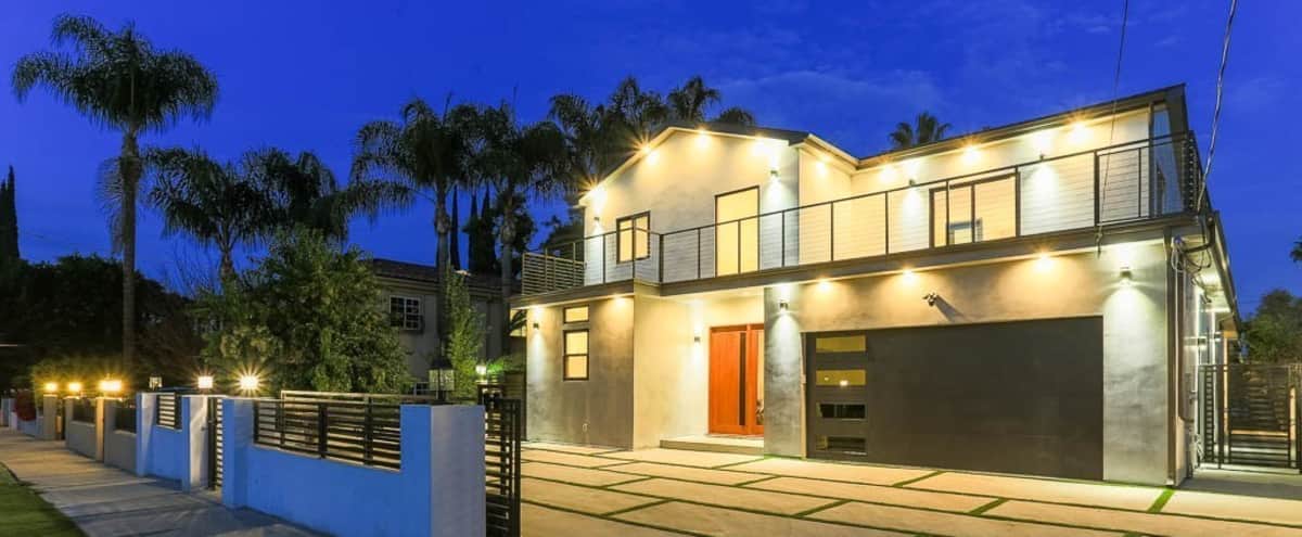 Modern 2 Story House With Pool Minimalist Interior Design
