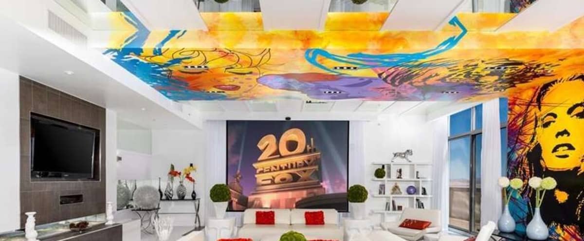 Meeting Retreat Ultra Modern Luxury Penthouse Spectacular Million Dollar Strip And City Views Las Vegas Nv Off Site Peerspace