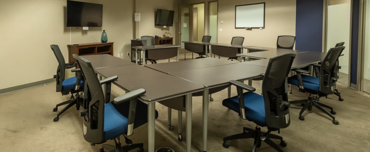Professional Private Meeting Space in Burnaby Hero Image in Burnaby, Burnaby, BC