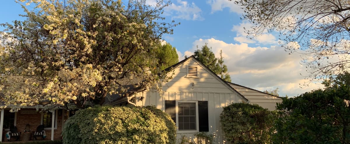 Charming California One Story Ranch Style Home On Spacious Acre In The Center Of Suburbia Covina Ca Production Peerspace