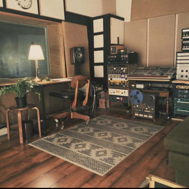 Vintage Style Recording Studio, Ingelwood, CA | Production | Peerspace