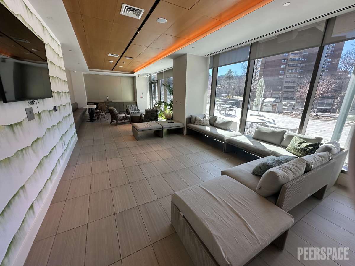 19 Version 6psd (1)_edited.jpg