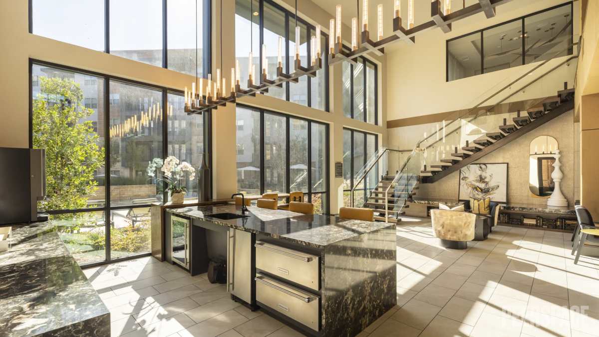 19 Version 6psd (1)_edited.jpg