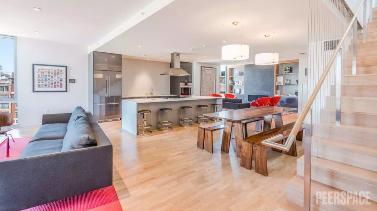 19 Version 6psd (1)_edited.jpg