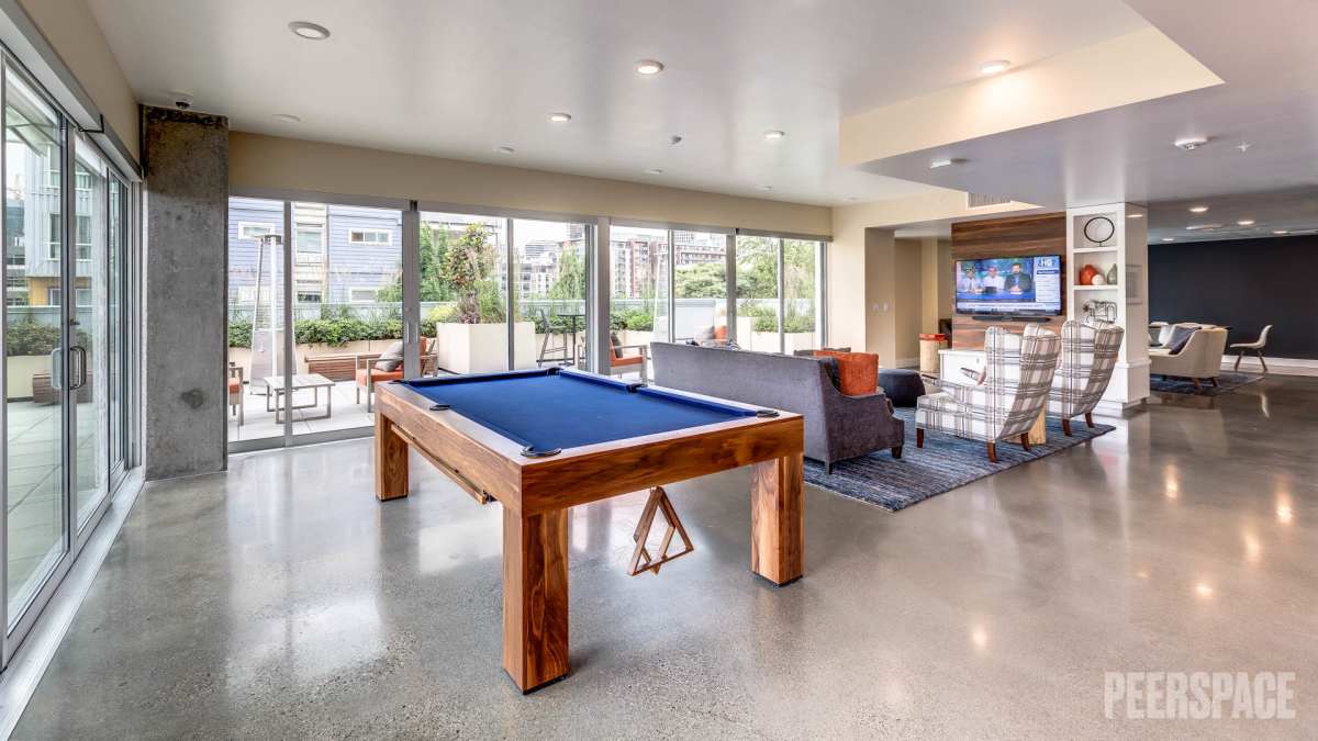 19 Version 6psd (1)_edited.jpg