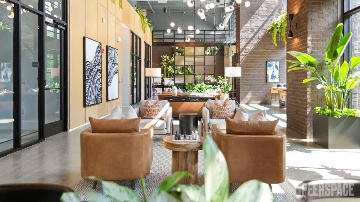 19 Version 6psd (1)_edited.jpg