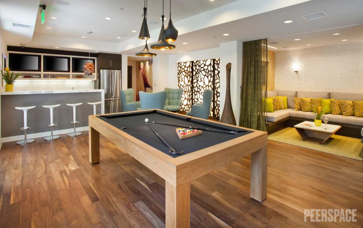 19 Version 6psd (1)_edited.jpg