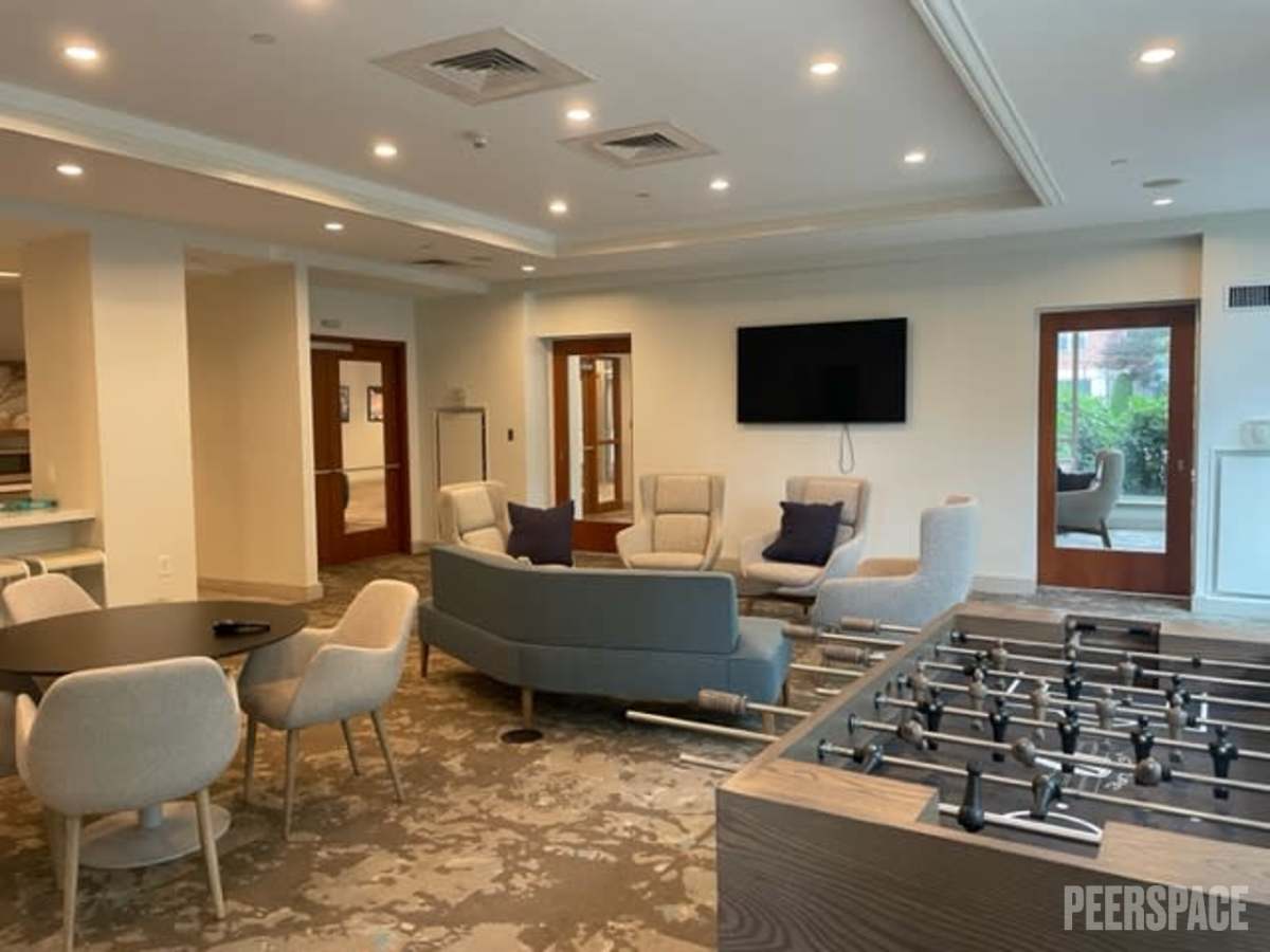 19 Version 6psd (1)_edited.jpg