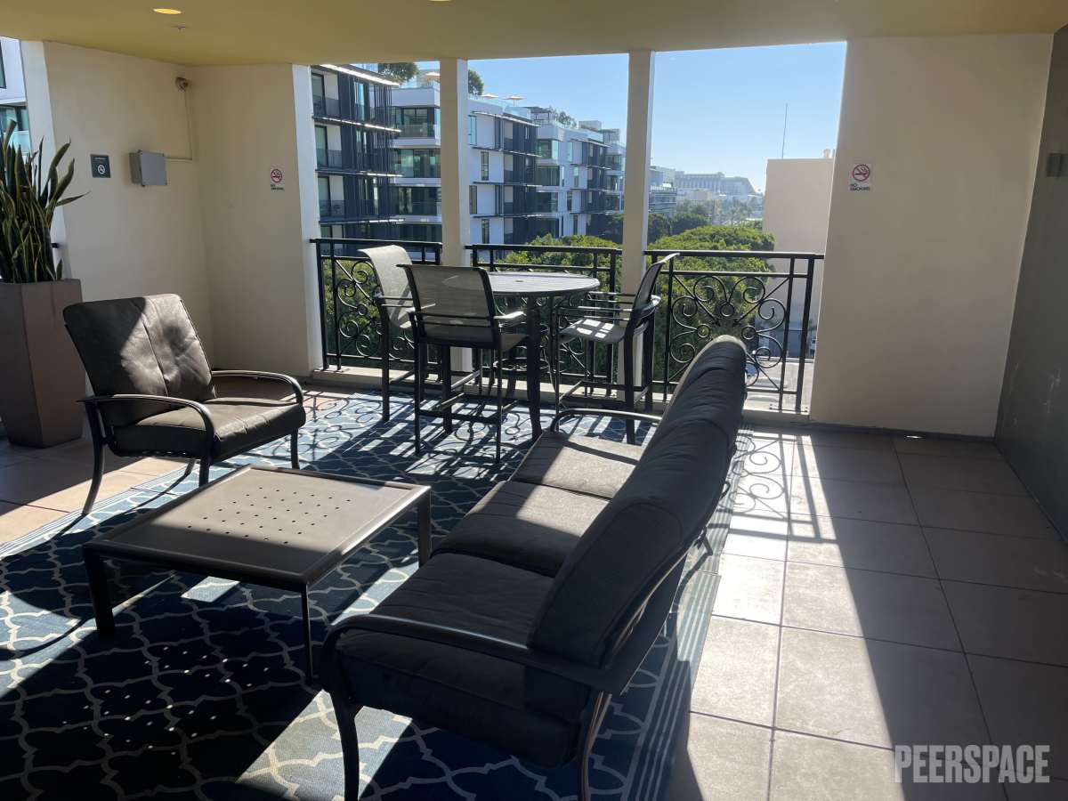 19 Version 6psd (1)_edited.jpg