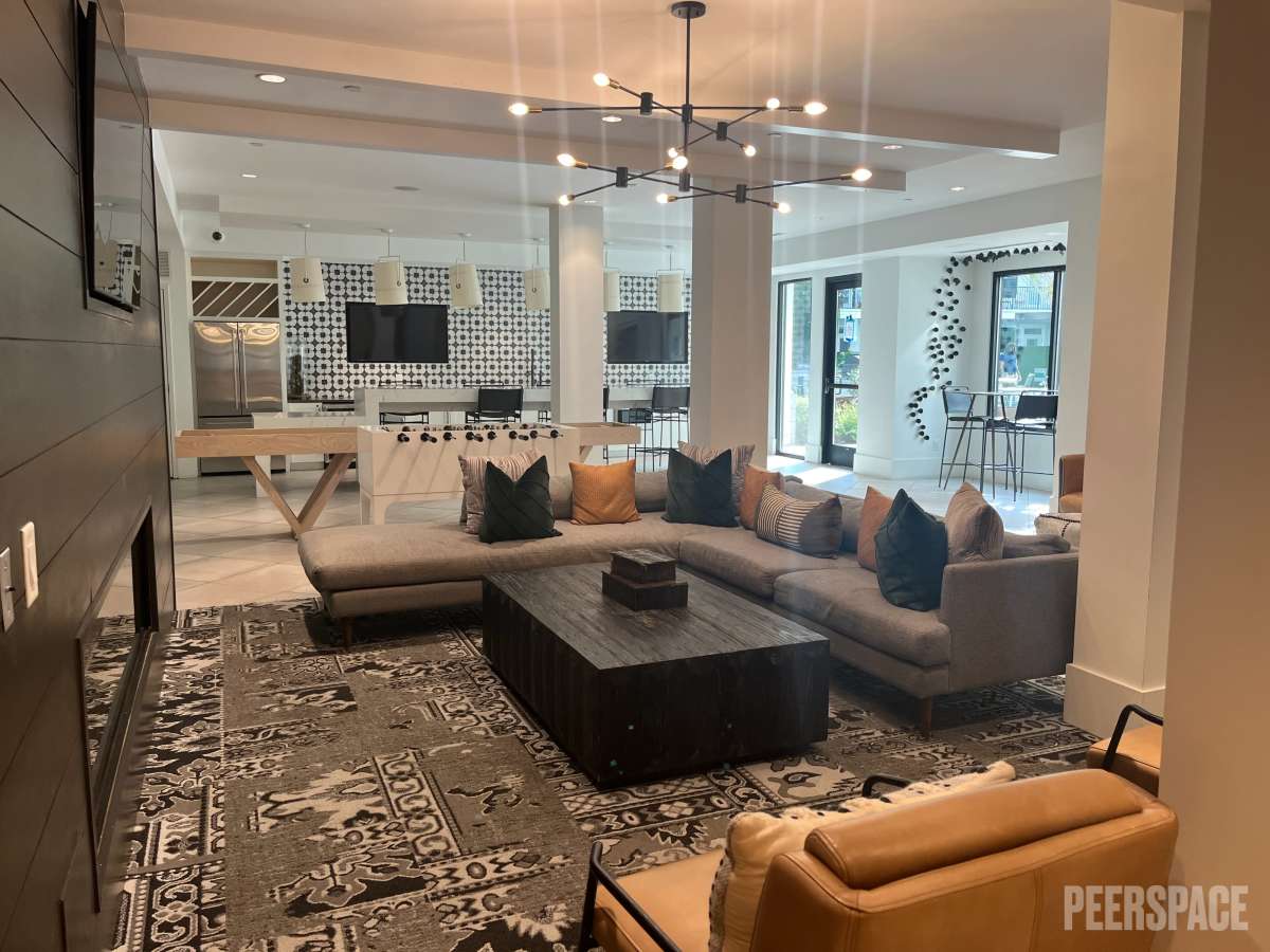 19 Version 6psd (1)_edited.jpg