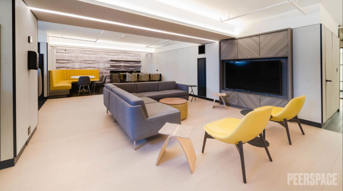 19 Version 6psd (1)_edited.jpg